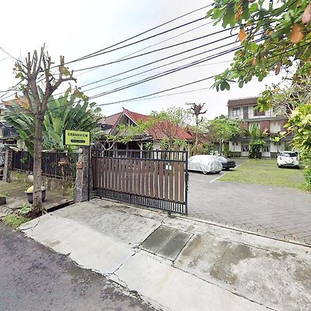 Urbanview Hotel Wayan Mansion Denpasar  Exterior photo